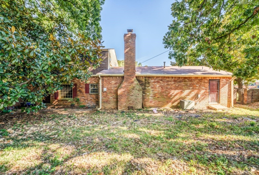 2044 POMONA AVE, Memphis, Tennessee 38116, 4 Bedrooms Bedrooms, 9 Rooms Rooms,2.1 BathroomsBathrooms,Residential,For Sale,POMONA,10216842