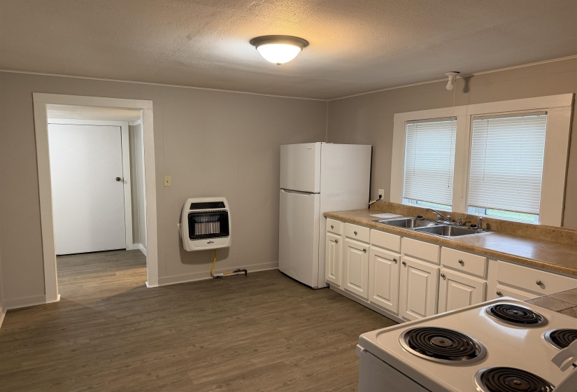 680 PATTERSON RD, Savannah, Tennessee 38372, 1 Bedroom Bedrooms, 5 Rooms Rooms,1 BathroomBathrooms,Residential,For Sale,PATTERSON,10216851