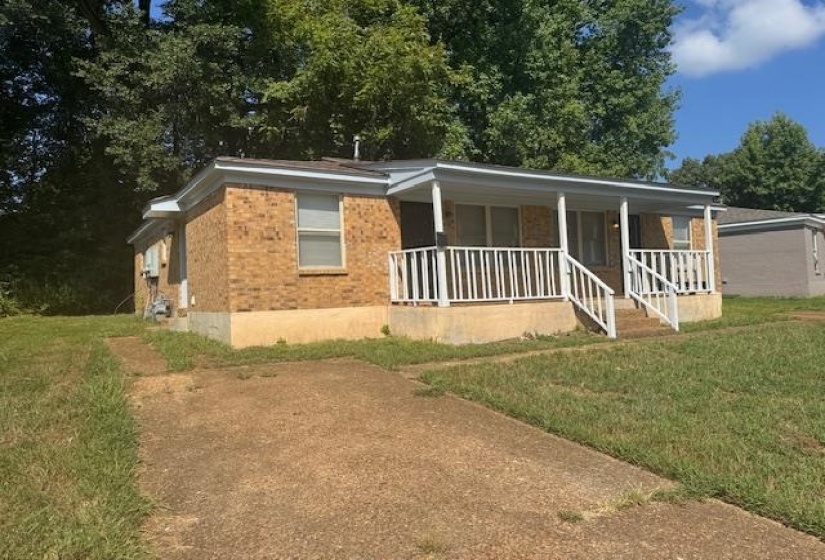 3793 HELEN ANN DR, Memphis, Tennessee 38127, 4 Bedrooms Bedrooms, 10 Rooms Rooms,2 BathroomsBathrooms,Residential,For Sale,HELEN ANN,10216874