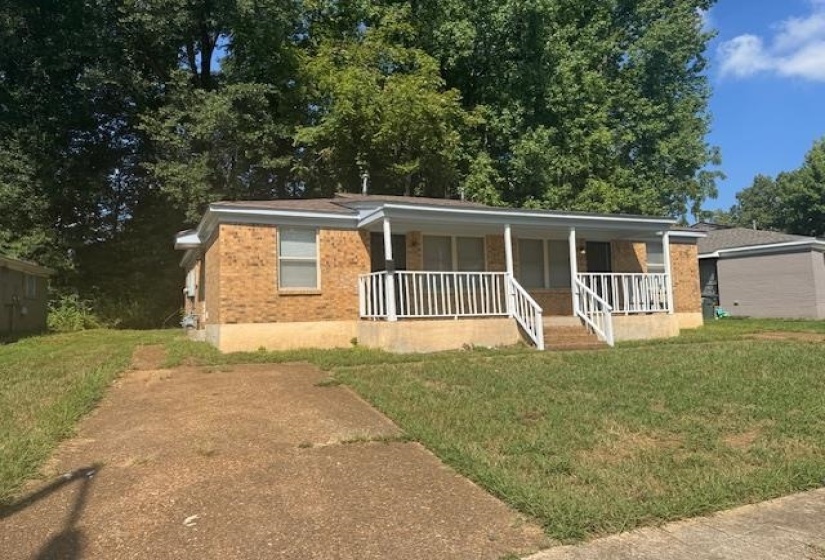 3793 HELEN ANN DR, Memphis, Tennessee 38127, 4 Bedrooms Bedrooms, 10 Rooms Rooms,2 BathroomsBathrooms,Residential,For Sale,HELEN ANN,10216874