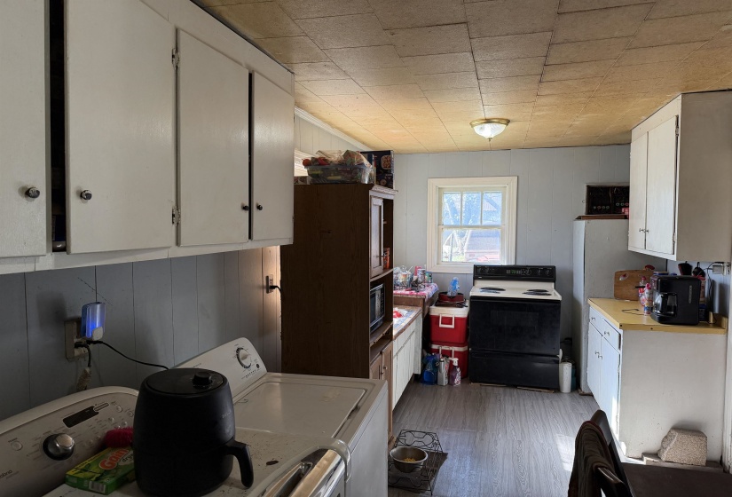690 PATTERSON RD, Savannah, Tennessee 38372, 3 Bedrooms Bedrooms, 7 Rooms Rooms,1 BathroomBathrooms,Residential,For Sale,PATTERSON,10216878