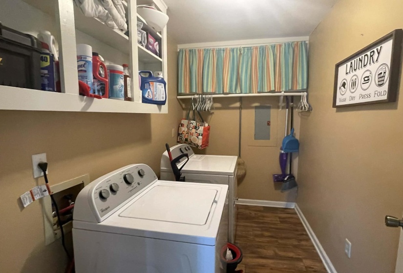 1655 COUNTRY CLUB RD, Somerville, Tennessee 38068, 2 Bedroom Bedrooms, 4 Room Rooms,2 BathroomBathrooms,Residential,For Sale,COUNTRY CLUB,0,10216902