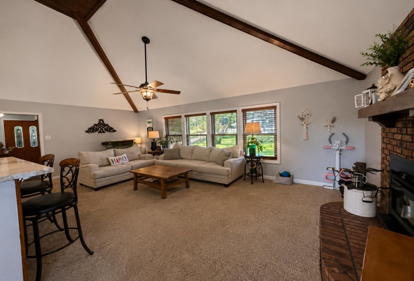 1655 COUNTRY CLUB RD, Somerville, Tennessee 38068, 2 Bedroom Bedrooms, 4 Room Rooms,2 BathroomBathrooms,Residential,For Sale,COUNTRY CLUB,0,10216902