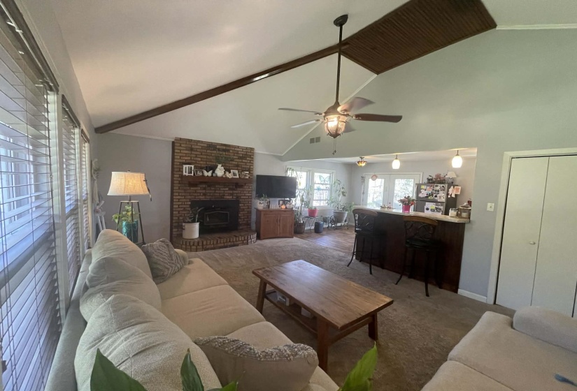 1655 COUNTRY CLUB RD, Somerville, Tennessee 38068, 2 Bedroom Bedrooms, 4 Room Rooms,2 BathroomBathrooms,Residential,For Sale,COUNTRY CLUB,0,10216902