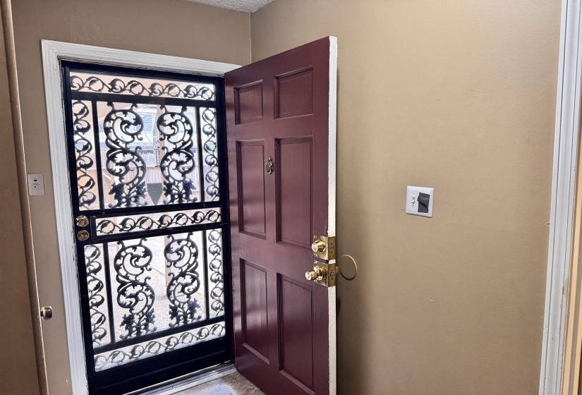 3647 NORTHCLIFFE DR, Memphis, Tennessee 38128, 2 Bedroom Bedrooms, 6 Room Rooms,2.1 BathroomBathrooms,Residential,For Sale,NORTHCLIFFE,0,10216956