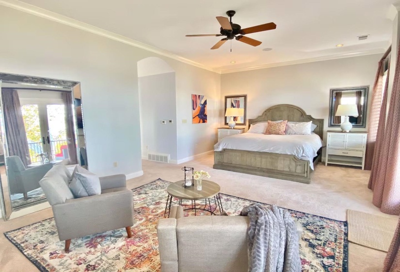 481 TENNESSEE ST, Memphis, Tennessee 38103, 4 Bedroom Bedrooms, 7 Room Rooms,3.2 BathroomBathrooms,Residential,For Sale,TENNESSEE,0,10216994