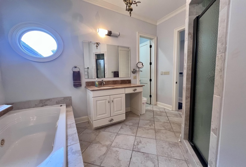 481 TENNESSEE ST, Memphis, Tennessee 38103, 4 Bedroom Bedrooms, 7 Room Rooms,3.2 BathroomBathrooms,Residential,For Sale,TENNESSEE,0,10216994