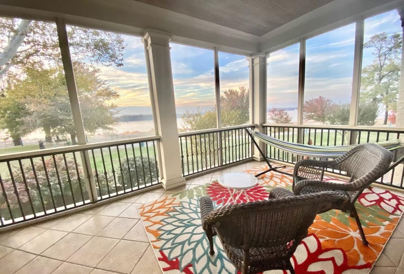 481 TENNESSEE ST, Memphis, Tennessee 38103, 4 Bedroom Bedrooms, 7 Room Rooms,3.2 BathroomBathrooms,Residential,For Sale,TENNESSEE,0,10216994