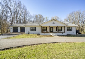 835 BRECKENRIDGE LN, Savannah, Tennessee 38372, 5 Bedroom Bedrooms, 10 Room Rooms,2 BathroomBathrooms,Residential,For Sale,BRECKENRIDGE,0,10217005 835 BRECKENRIDGE LN, Savannah, Tennessee 38372, 5 Bedroom Bedrooms, 10 Room Rooms,2 BathroomBathrooms,Residential,For Sale,BRECKENRIDGE,0,10217005