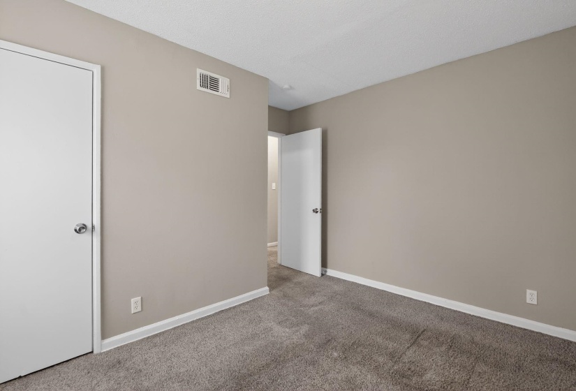 1456 ROLLING HILLS DR, Memphis, Tennessee 38127, 3 Bedrooms Bedrooms, 6 Rooms Rooms,1 BathroomBathrooms,Residential,For Sale,ROLLING HILLS,10216972