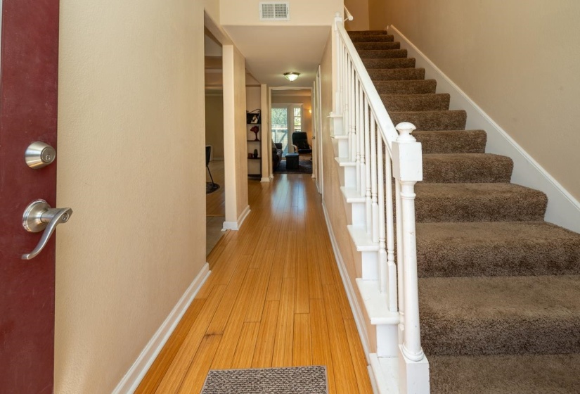 2680 CENTRAL TERRACE AVE, Memphis, Tennessee 38111, 2 Bedrooms Bedrooms, 5 Rooms Rooms,2.1 BathroomsBathrooms,Residential,For Sale,CENTRAL TERRACE,10217021