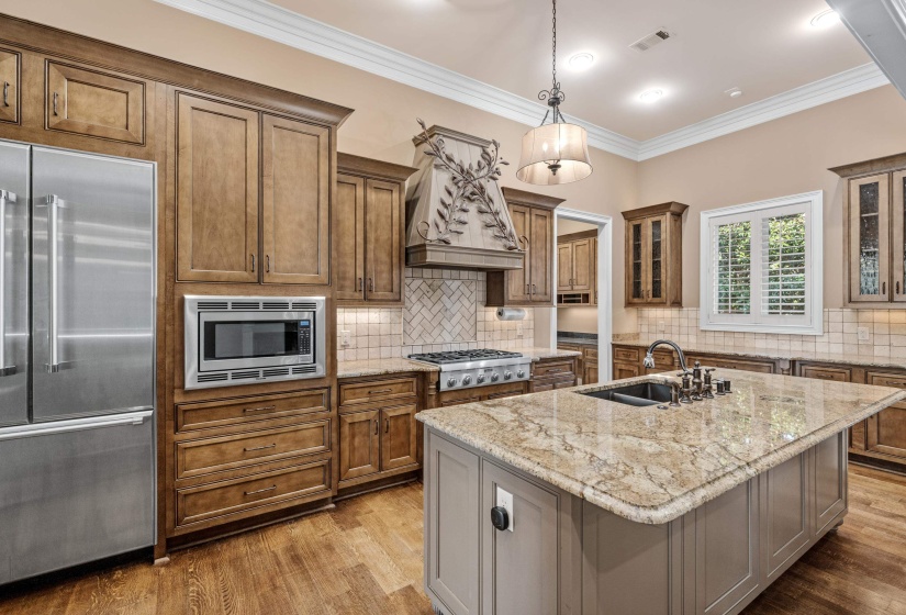 2840 RUE JORDAN CV, Germantown, Tennessee 38138, 4 Bedroom Bedrooms, 10 Room Rooms,4.1 BathroomBathrooms,Residential,For Sale,RUE JORDAN,0,10217030
