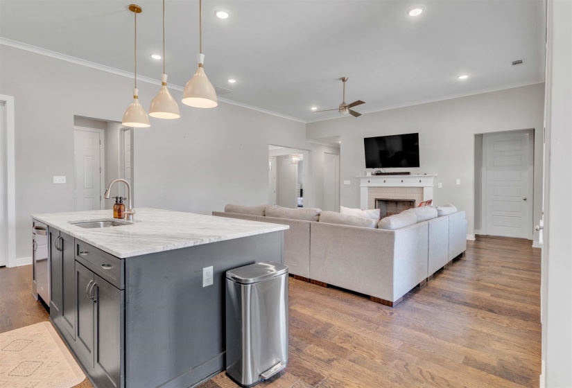 3938 MCELROY FARMS DR, Olive Branch, Mississippi 38654-1071, 4 Bedrooms Bedrooms, 8 Rooms Rooms,3 BathroomsBathrooms,Residential,For Sale,MCELROY FARMS,10217081