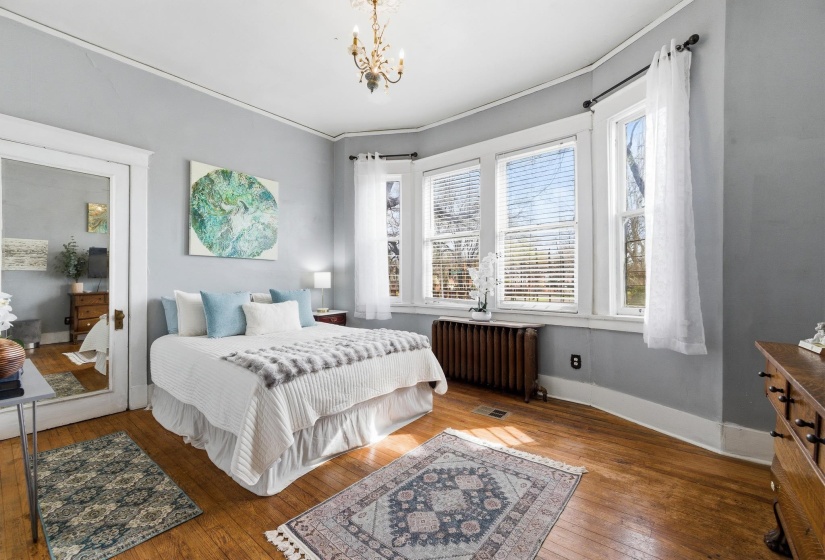 201 STONEWALL ST, Memphis, Tennessee 38112, 3 Bedroom Bedrooms, 0 ,1.1 BathroomBathrooms,Duplexes,For Sale,STONEWALL,0,10217112