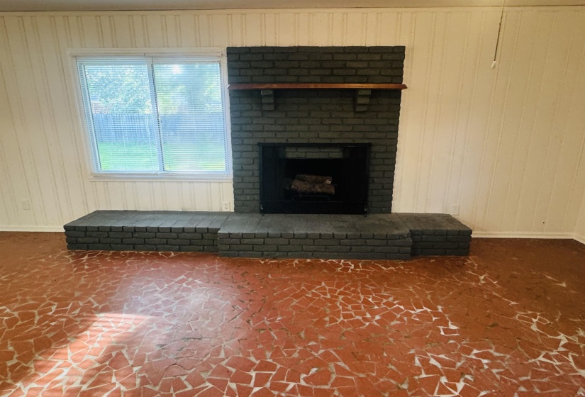 599 ISABELLE ST, Memphis, Tennessee 38122, 3 Bedrooms Bedrooms, 7 Rooms Rooms,1 BathroomBathrooms,Residential,For Sale,ISABELLE,10207365