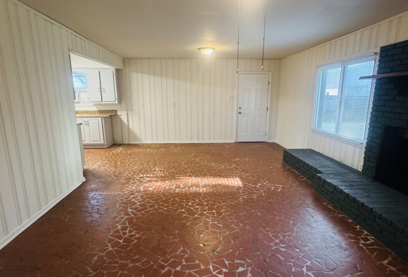 599 ISABELLE ST, Memphis, Tennessee 38122, 3 Bedrooms Bedrooms, 7 Rooms Rooms,1 BathroomBathrooms,Residential,For Sale,ISABELLE,10207365
