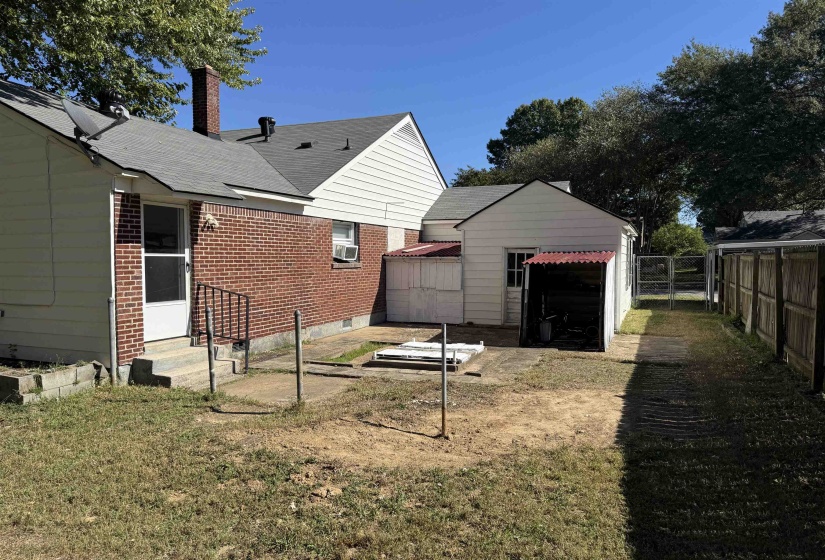 599 ISABELLE ST, Memphis, Tennessee 38122, 3 Bedrooms Bedrooms, 7 Rooms Rooms,1 BathroomBathrooms,Residential,For Sale,ISABELLE,10207365