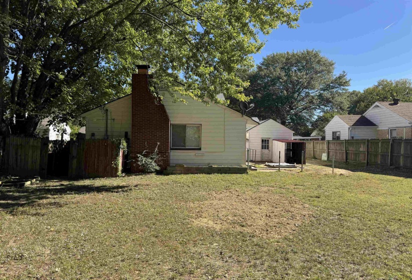 599 ISABELLE ST, Memphis, Tennessee 38122, 3 Bedrooms Bedrooms, 7 Rooms Rooms,1 BathroomBathrooms,Residential,For Sale,ISABELLE,10207365