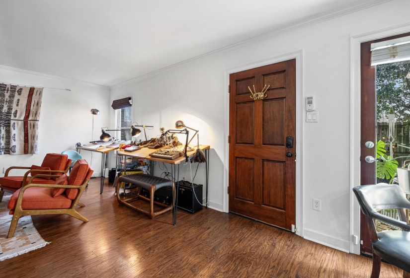 1672 CENTRAL AVE, Memphis, Tennessee 38104, 2 Bedroom Bedrooms, 5 Room Rooms,1.1 BathroomBathrooms,Residential,For Sale,CENTRAL,0,10217098