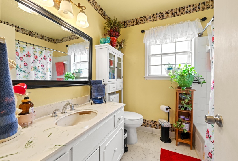 2593 LANRICK CV, Memphis, Tennessee 38119, 4 Bedrooms Bedrooms, 9 Rooms Rooms,2.1 BathroomsBathrooms,Residential,For Sale,LANRICK,10217099