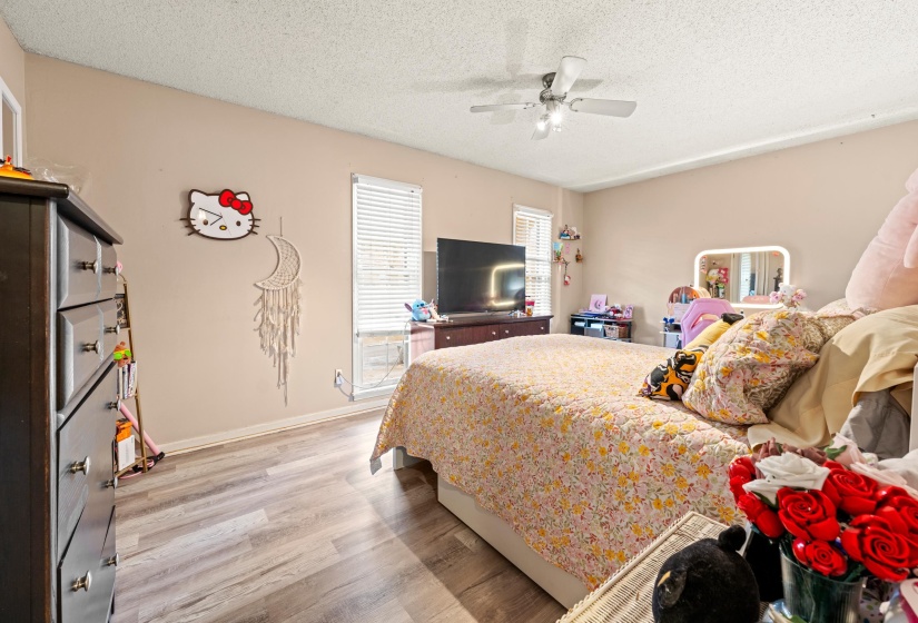 2593 LANRICK CV, Memphis, Tennessee 38119, 4 Bedrooms Bedrooms, 9 Rooms Rooms,2.1 BathroomsBathrooms,Residential,For Sale,LANRICK,10217099