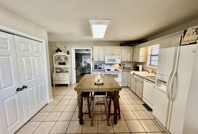 95 BLADE BAY, Counce, Tennessee 38326, 3 Bedroom Bedrooms, 8 Room Rooms,2 BathroomBathrooms,Residential,For Sale,BLADE,0,10217100