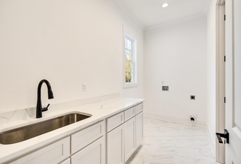 641 FLETCHER RD, Collierville, Tennessee 38017, 5 Bedroom Bedrooms, 9 Room Rooms,3.1 BathroomBathrooms,Residential,For Sale,FLETCHER,0,10217104