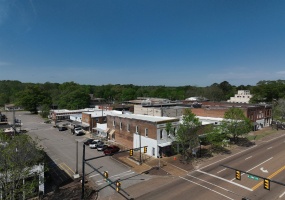 132 COURT AVE, Selmer, Tennessee 38375, 2 Bedroom Bedrooms, 6 Room Rooms,3 BathroomBathrooms,Residential,For Sale,COURT,0,10217124 132 COURT AVE, Selmer, Tennessee 38375, 2 Bedroom Bedrooms, 6 Room Rooms,3 BathroomBathrooms,Residential,For Sale,COURT,0,10217124