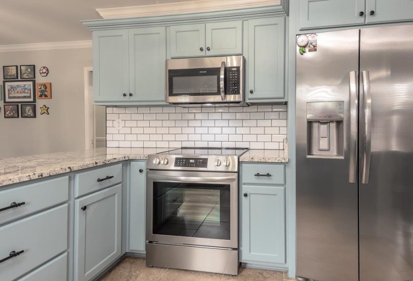 5112 WHITECLIFF DR, Memphis, Tennessee 38117, 3 Bedroom Bedrooms, 7 Room Rooms,2 BathroomBathrooms,Residential,For Sale,WHITECLIFF,0,10217190
