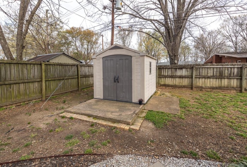 5112 WHITECLIFF DR, Memphis, Tennessee 38117, 3 Bedroom Bedrooms, 7 Room Rooms,2 BathroomBathrooms,Residential,For Sale,WHITECLIFF,0,10217190