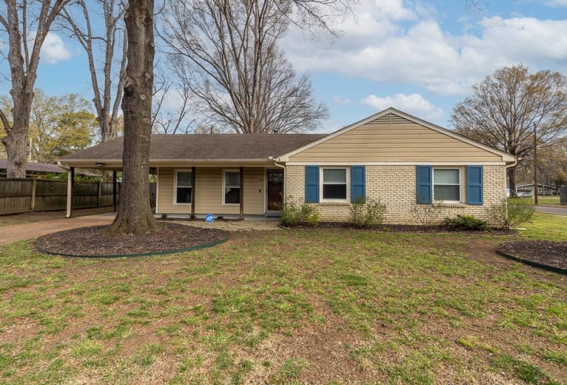 5112 WHITECLIFF DR, Memphis, Tennessee 38117, 3 Bedroom Bedrooms, 7 Room Rooms,2 BathroomBathrooms,Residential,For Sale,WHITECLIFF,0,10217190