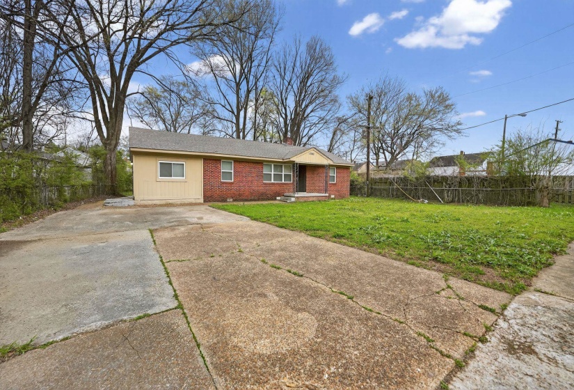 3230 RINEY ST, Memphis, Tennessee 38127, 2 Bedrooms Bedrooms, 7 Rooms Rooms,2 BathroomsBathrooms,Residential,For Sale,RINEY,10217196