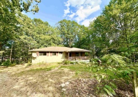 53 CRABTREE RD, Selmer, Tennessee 38375-6235, 2 Bedrooms Bedrooms, 7 Rooms Rooms,2 BathroomsBathrooms,Residential,For Sale,CRABTREE,10217239 53 CRABTREE RD, Selmer, Tennessee 38375-6235, 2 Bedrooms Bedrooms, 7 Rooms Rooms,2 BathroomsBathrooms,Residential,For Sale,CRABTREE,10217239
