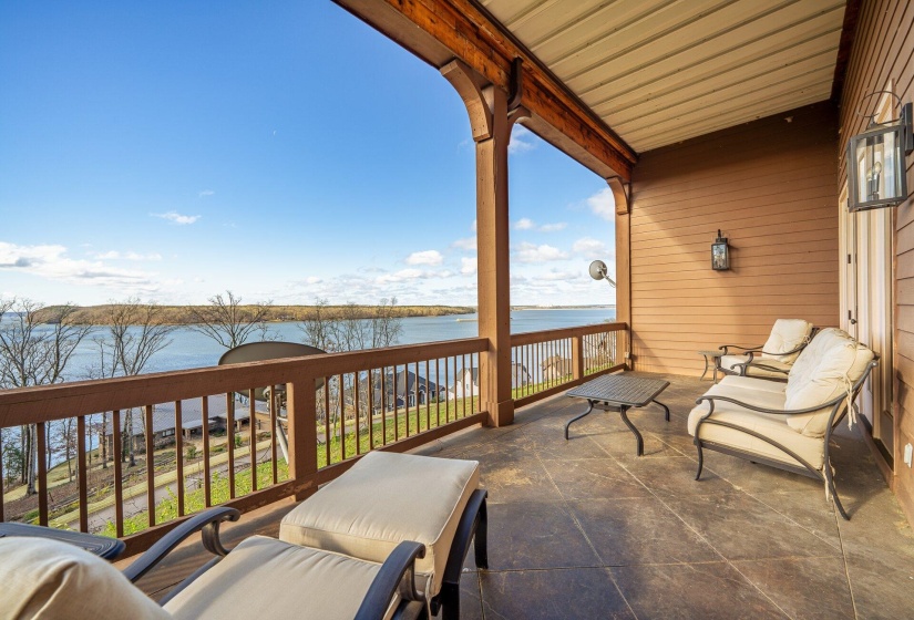 55A OASIS LN, Savannah, Tennessee 38372, 4 Bedroom Bedrooms, 11 Room Rooms,3.1 BathroomBathrooms,Residential,For Sale,OASIS,0,10217243