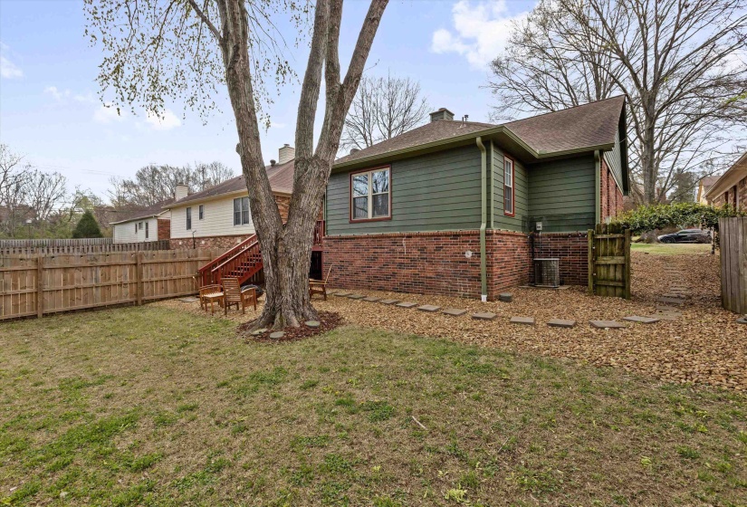 382 BOOTH LN, Collierville, Tennessee 38017, 3 Bedroom Bedrooms, 6 Room Rooms,2 BathroomBathrooms,Residential,For Sale,BOOTH,0,10217252