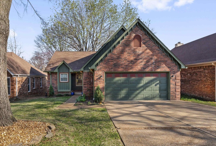 382 BOOTH LN, Collierville, Tennessee 38017, 3 Bedroom Bedrooms, 6 Room Rooms,2 BathroomBathrooms,Residential,For Sale,BOOTH,0,10217252
