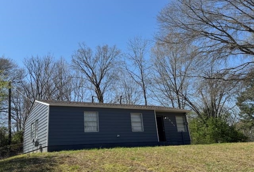 2551 DAKAR AVE, Memphis, Tennessee 38127, 3 Bedrooms Bedrooms, 5 Rooms Rooms,1 BathroomBathrooms,Residential,For Sale,DAKAR,10217228