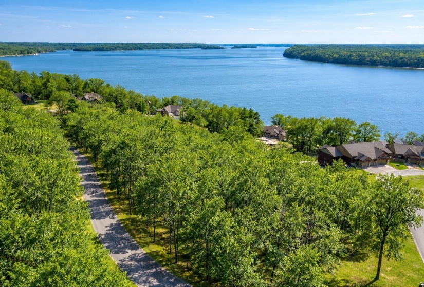42 BREATHTAKING LOOP, Savannah, Tennessee 38372, ,Land,For Sale,BREATHTAKING,10217317