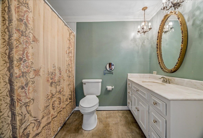 140 MAURY ST, Holly Springs, Mississippi 38635, 4 Bedroom Bedrooms, 11 Room Rooms,3 BathroomBathrooms,Residential,For Sale,MAURY,0,10217284