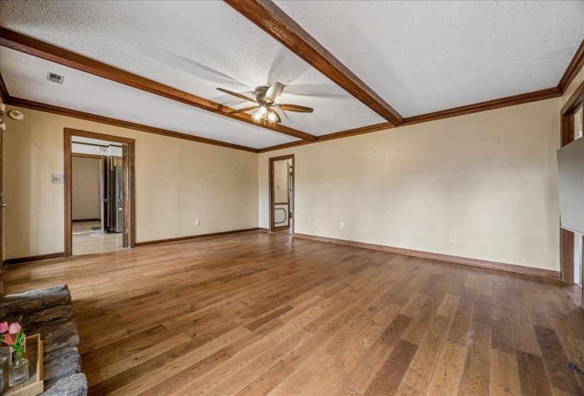 2864 CROOKED OAK DR, Germantown, Tennessee 38138, 4 Bedroom Bedrooms, 8 Room Rooms,3 BathroomBathrooms,Residential,For Sale,CROOKED OAK,0,10217290