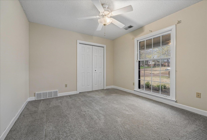 2864 CROOKED OAK DR, Germantown, Tennessee 38138, 4 Bedroom Bedrooms, 8 Room Rooms,3 BathroomBathrooms,Residential,For Sale,CROOKED OAK,0,10217290