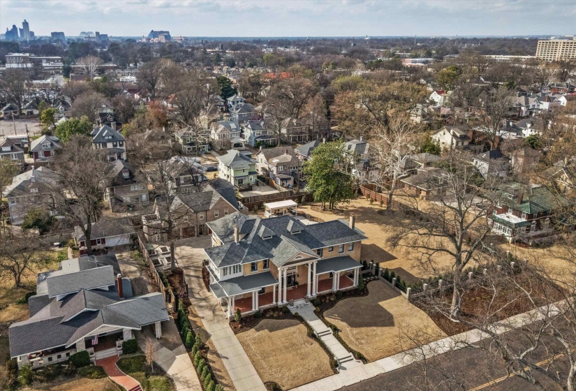227 STONEWALL ST, Memphis, Tennessee 38112, 6 Bedrooms Bedrooms, 15 Rooms Rooms,4.1 BathroomsBathrooms,Residential,For Sale,STONEWALL,10217292