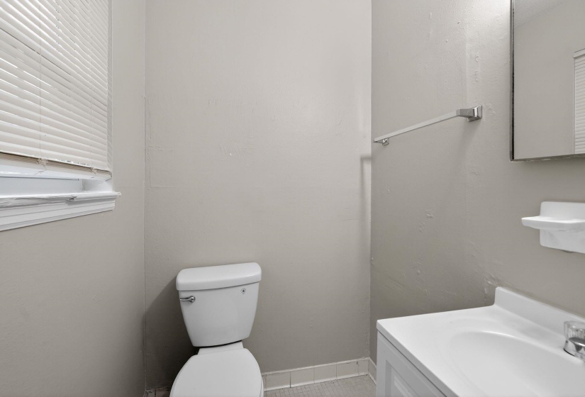 3709 BLUFF WOOD DR, Memphis, Tennessee 38128, 4 Bedroom Bedrooms, 6 Room Rooms,1.1 BathroomBathrooms,Residential,For Sale,BLUFF WOOD,0,10217318