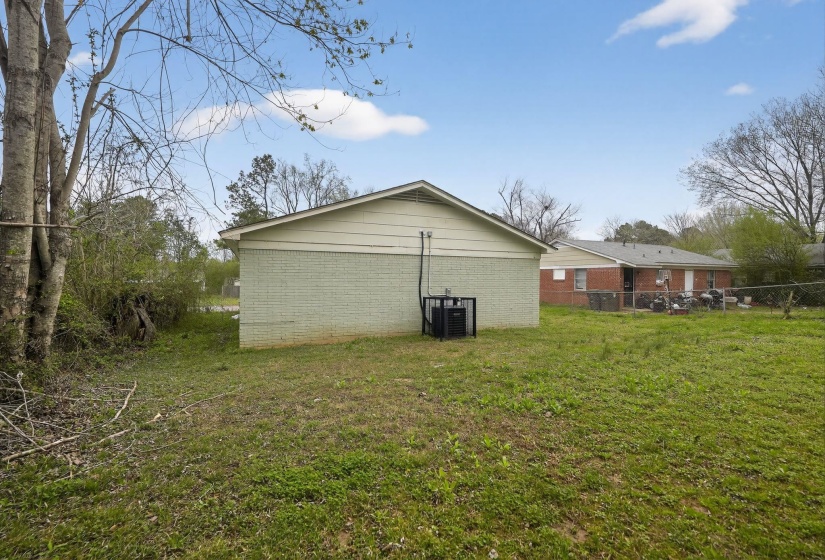 3709 BLUFF WOOD DR, Memphis, Tennessee 38128, 4 Bedroom Bedrooms, 6 Room Rooms,1.1 BathroomBathrooms,Residential,For Sale,BLUFF WOOD,0,10217318