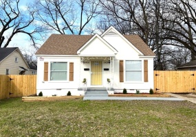 2428 LAMAR CIR, Memphis, Tennessee 38114, 2 Bedrooms Bedrooms, ,1 BathroomBathrooms,Duplexes,For Sale,LAMAR,10217349
