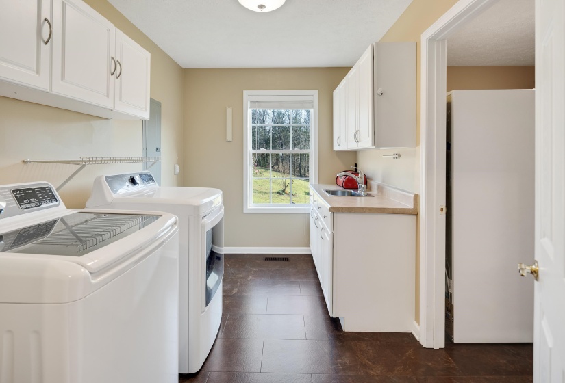 65 BROWNING KNOLL CV, Saulsbury, Tennessee 38067-7508, 4 Bedrooms Bedrooms, 10 Rooms Rooms,3 BathroomsBathrooms,Residential,For Sale,BROWNING KNOLL,10217337