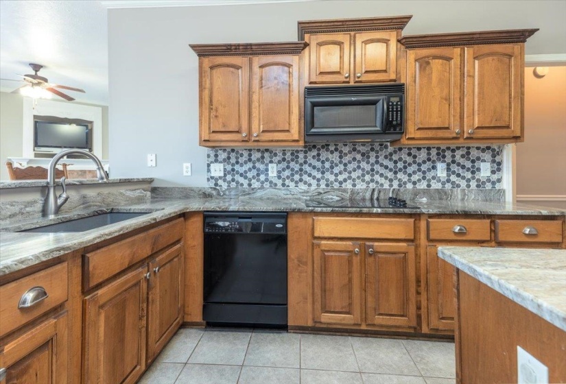 168 CLEMENTINE RD, Atoka, Tennessee 38004, 5 Bedroom Bedrooms, 13 Room Rooms,3.1 BathroomBathrooms,Residential,For Sale,CLEMENTINE,0,10217360