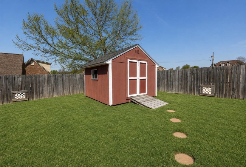168 CLEMENTINE RD, Atoka, Tennessee 38004, 5 Bedroom Bedrooms, 13 Room Rooms,3.1 BathroomBathrooms,Residential,For Sale,CLEMENTINE,0,10217360