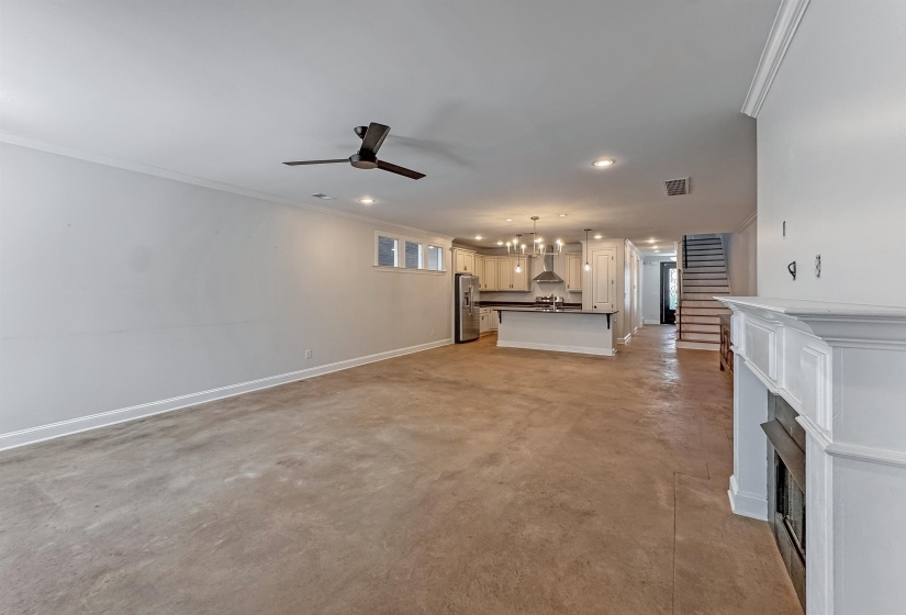 613 FRONT ST, Memphis, Tennessee 38103, 3 Bedrooms Bedrooms, 6 Rooms Rooms,3 BathroomsBathrooms,Residential,For Sale,FRONT,10217383