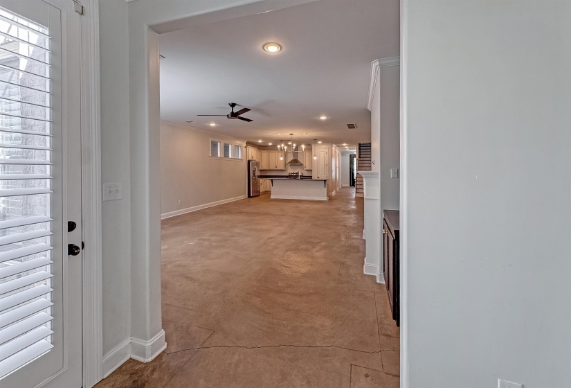 613 FRONT ST, Memphis, Tennessee 38103, 3 Bedrooms Bedrooms, 6 Rooms Rooms,3 BathroomsBathrooms,Residential,For Sale,FRONT,10217383